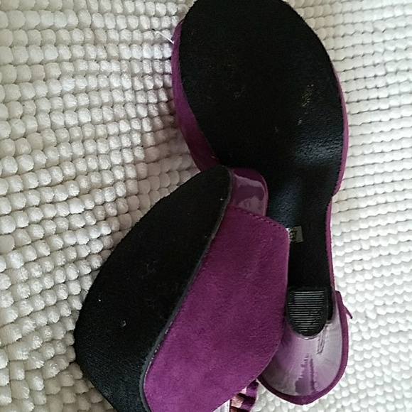 New never used purple high heels sandals size 8 - Picture 4 of 4